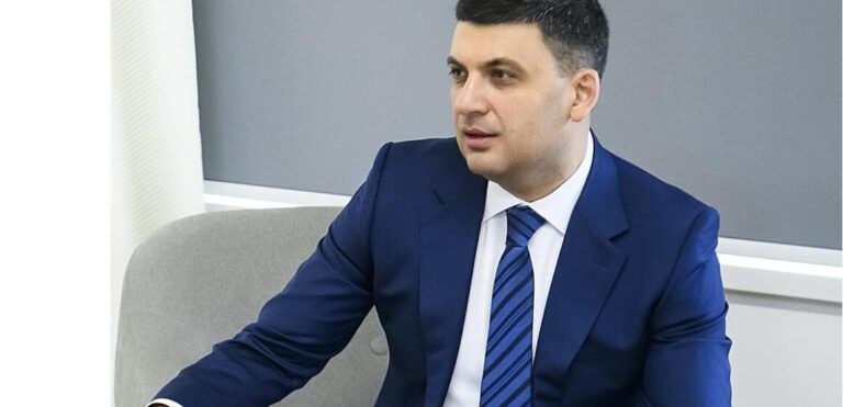 Перше інтерв’ю після відставки
