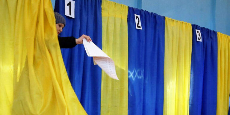 Регіональні партії зі всеукраїнським статусом або «Ми самі (не) місцеві»