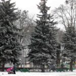 Вінницю засніжило: фоторепортаж з новорічного міста