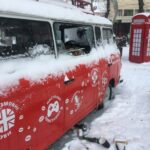 У Вінниці вандали розбили бус на площі Ліверпуль