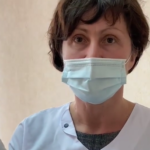 Сімейна лікарка Людмила перша вакцинувалася від коронавірусу у Вінниці