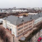 Реконструкція вінницької школи №13 готова майже на 30%  