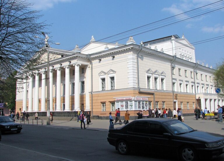 Vinnytsia-theatre