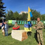 "Цей камінь є символом волі", - у Вінниці встановили камінь на честь Івана Богуна 