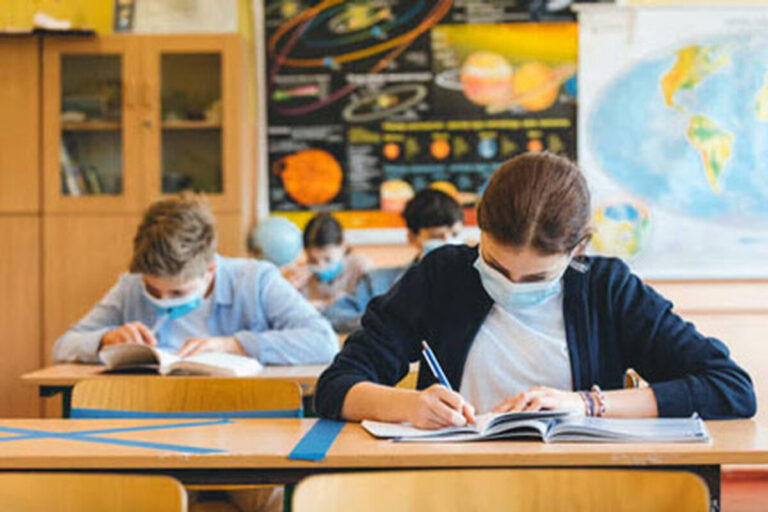 SchoolCovid04