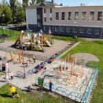 Біля однієї з Вінницьких шкіл з’явився новий спортивний майданчик