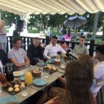 Моргунов та Гройсман у Вінниці зустрілися з випускниками, які склали ЗНО на 200 балів
