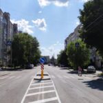 На ще одній вулиці Вінниці встановили острівці безпеки