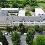 Заміна покрівлі, утеплення та оздоблення: у Вінниці триває реконструкція школи №13