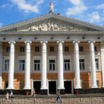 Нові імена, сучасна музика та вічна класика - вінницький театр відкриває 88 сезон