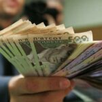 Підвищенню «мінімалки» та пенсії – бути! Хто ще отримуватиме більше?