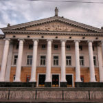 Поки Вінниця не в червоній зоні – ковід-сертифікат в театр не потрібен