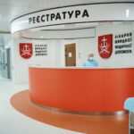 У холі Вінницької міської ради відкрили виставку проєктів конкурсу "Коцюбинський вдома"