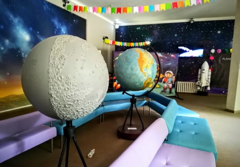 1584887704_vinnickij-planetarij2