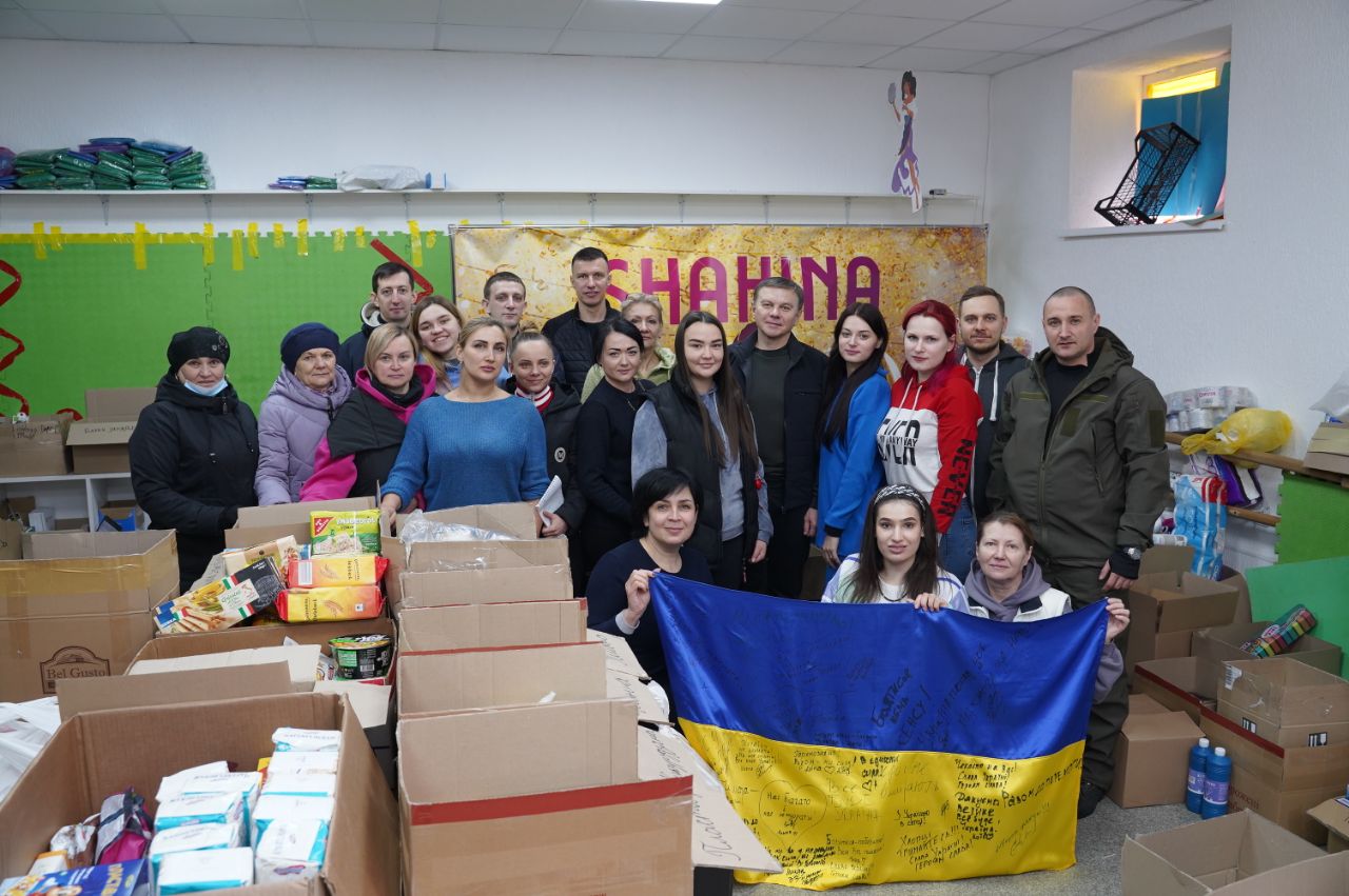 Волонтерський центр Шахіна (1)