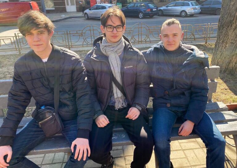 студенти