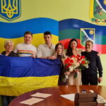 На Вінниччині одружились дві пари з тимчасово окупованого Херсона