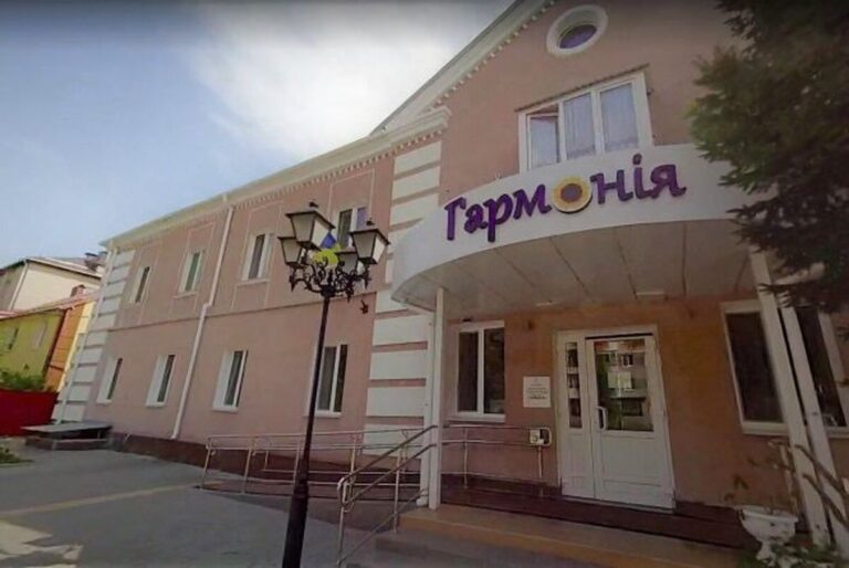 1277139-tsentr-reabilitatsiyi-garmoniya-hochut-nazvati-na-chest-rayisi-panasyuk