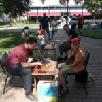 Двоє юних шахістів зібрали понад 2 тис грн на ЗСУ грою в шахи