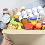 Вінничанам з соціально вразливих груп видають продуктові набори