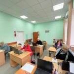 Вінницькі пенсіонери вдосконалюють свою комп'ютерну грамотність