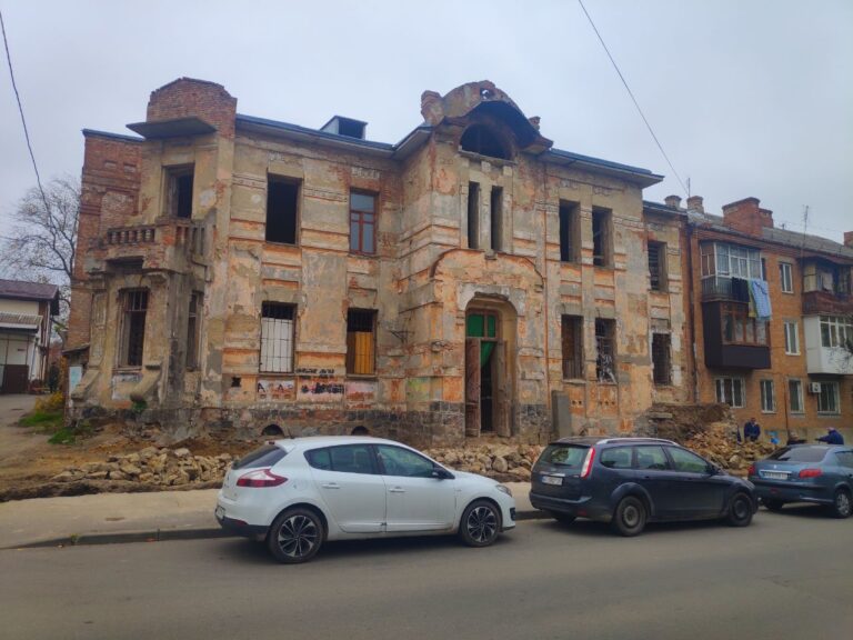 Шоколадний будинок у Вінниці реставрують