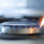 Як надати першу домедичну допомогу при отруєнні чадним газом