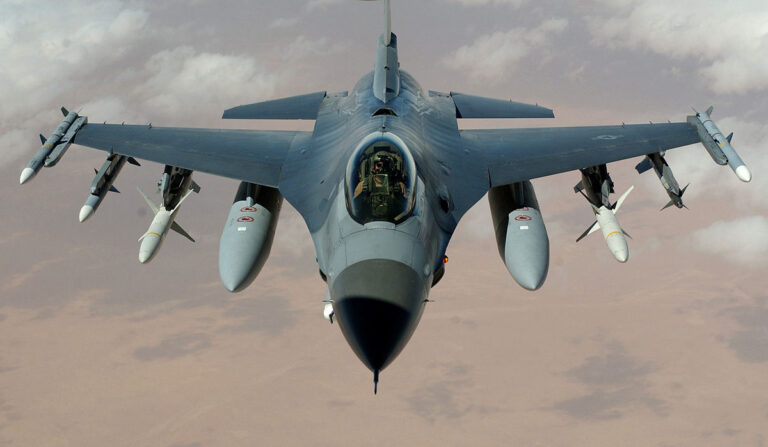1200px-f-16_fighting_falcon