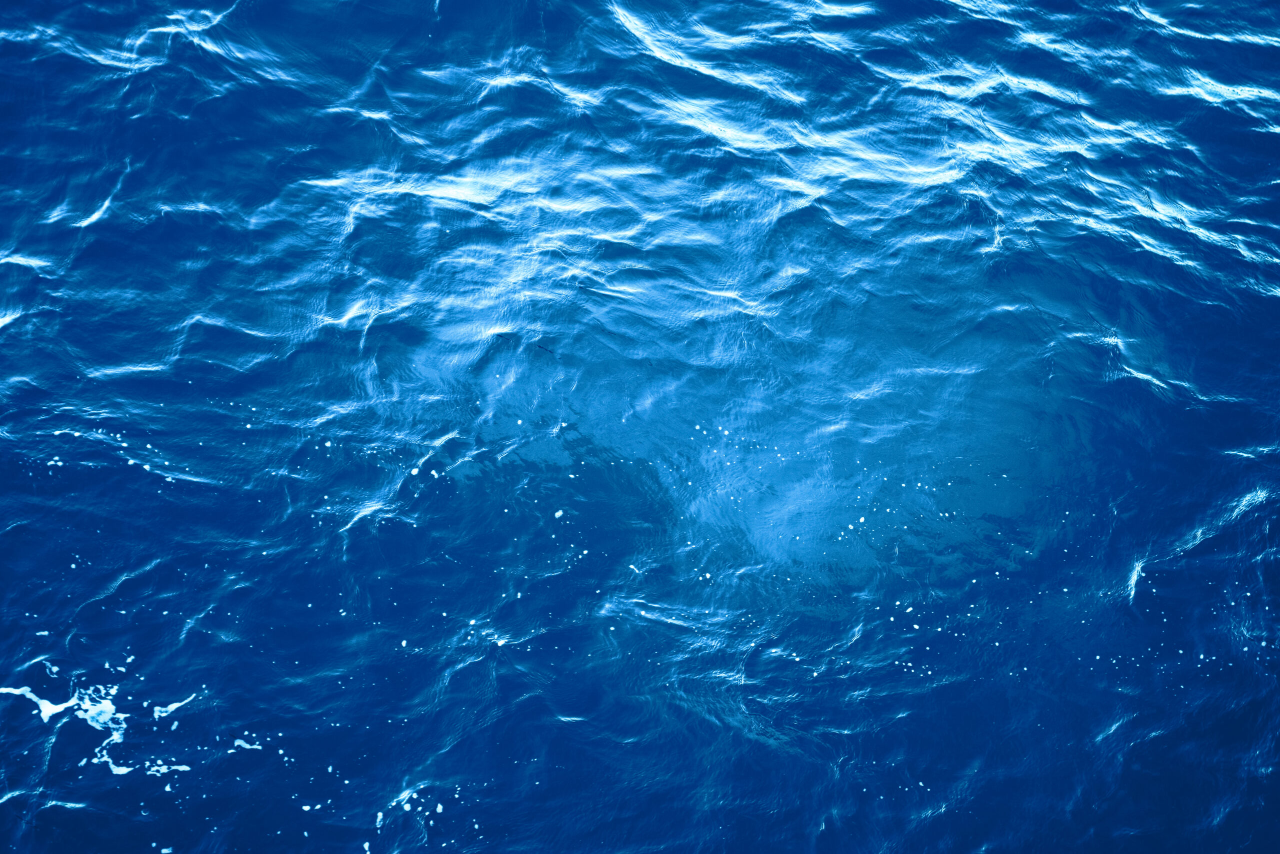 summer-background-of-sea-water
