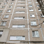 У Вінниці триває заміна вікон у під'їздах багатоквартирних будинків