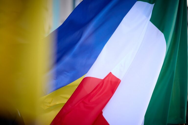 flags_2