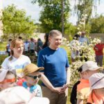Дітки з нетерпінням очікують на щоденні цікавинки: Сергій Моргунов завітав до пришкільних таборів Вінниці