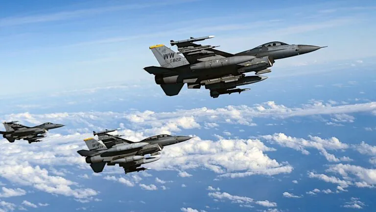 f-16-fighting-falcon-768x432.jpg