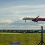 Угорська авіакомпанія Wizz Air висадила з літака українського ветерана з протезом кінцівки