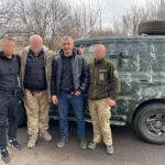 “Поряд з тими, хто пише нашу з Вами історію”: історія вінницького волонтера Віктора Богданюка