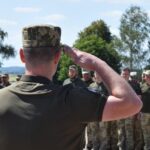 Військовослужбовців однієї з частин Вінниці представники муніципалітету привітали з річницею