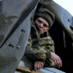 Час приємних новин: У Мелітополі місцеві жінки отруїли самогоном 11 окупантів