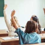 В Україні введуть профільну освіту для старшокласників: які предмети можна буде вивчати поглиблено