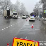 У Вінниці фура зіштовхнулася з автівкою: постраждала дитина
