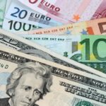 Курс валют на 29 лютого: скільки сьогодні коштують долар, євро і злотий