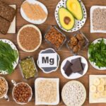Що потрібно їсти, щоб краще спати: 11 продуктів, багатих магнієм