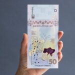 Нацбанк випустив памʼятну вертикальну банкноту в 50 гривень: подробиці та фото