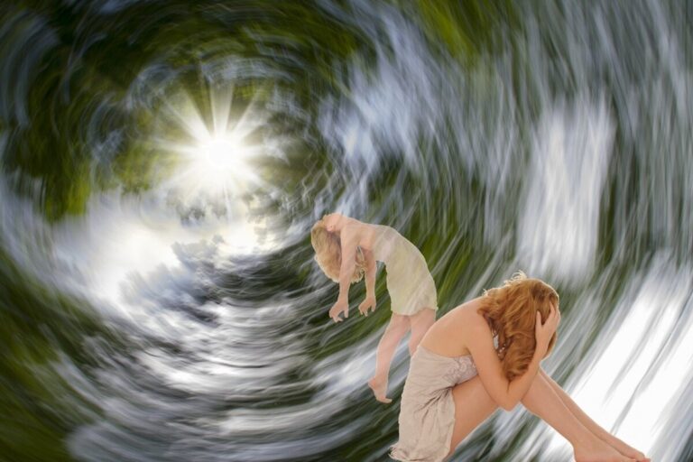 100423
