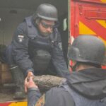 На узбіччі дороги на Вінниччині виявили артилерійський снаряд: подробиці