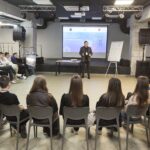 З днем ангела Антоніни: щирі привітання з іменинами у віршах, прозі, картинках та листівках