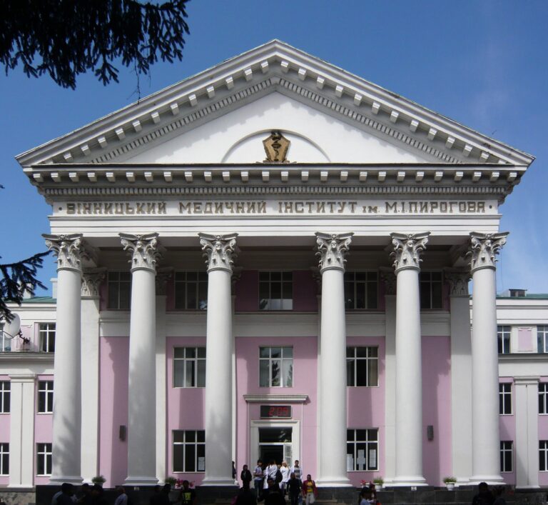 Vinnytsia_National_Medical_University-2