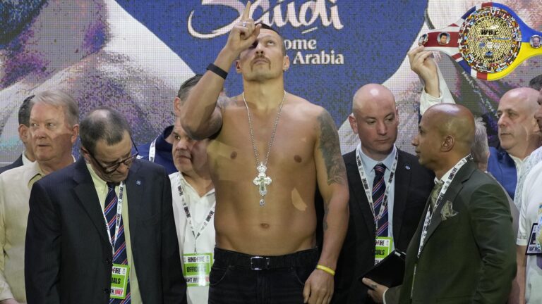 Saudi Arabia Boxing Fury Usyk