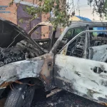 Момент пожежі автомобіля військового, який підпалив молдаванин у Вінниці (відео)