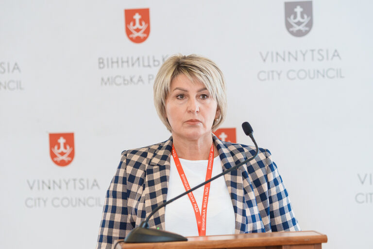 У Вінниці збільшили фінансування для родин Захисників та малозахищених категорій містян