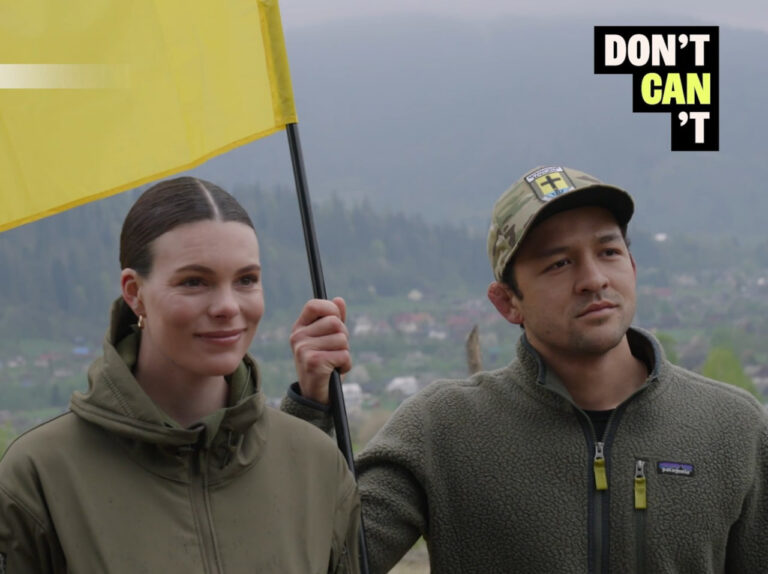 Американська пара Тайлер і Ніккі Чай біжать супермарафон у Вінниці